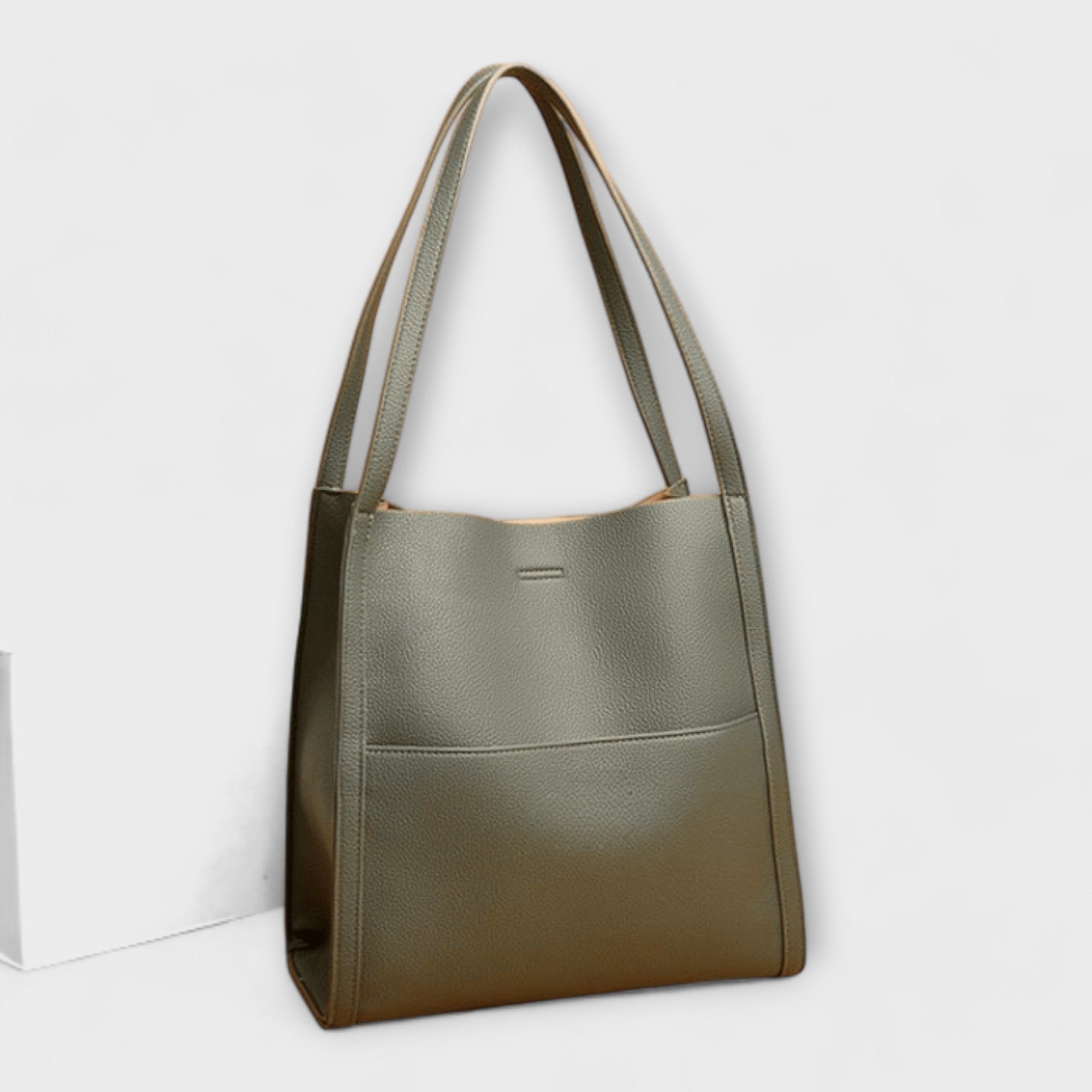 Eline - Bolsa de Couro Feita à Mão