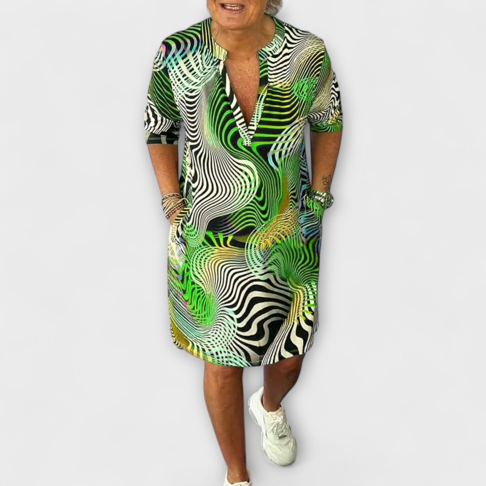 Liora - Vestido Colorido com Decote em V e Caimento Elegante