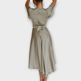 Margret - Elegante vestido midi com decote em V