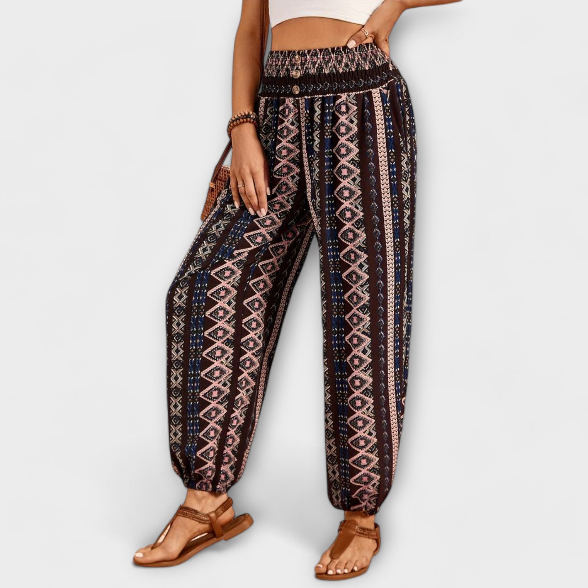 Calça com gráfico étnico