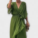 Amoura - Vestido de Chiffon com Decote em V