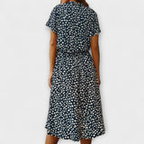 Florine - Vestido Midi com Corte Elegante