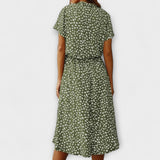 Florine - Vestido Midi com Corte Elegante