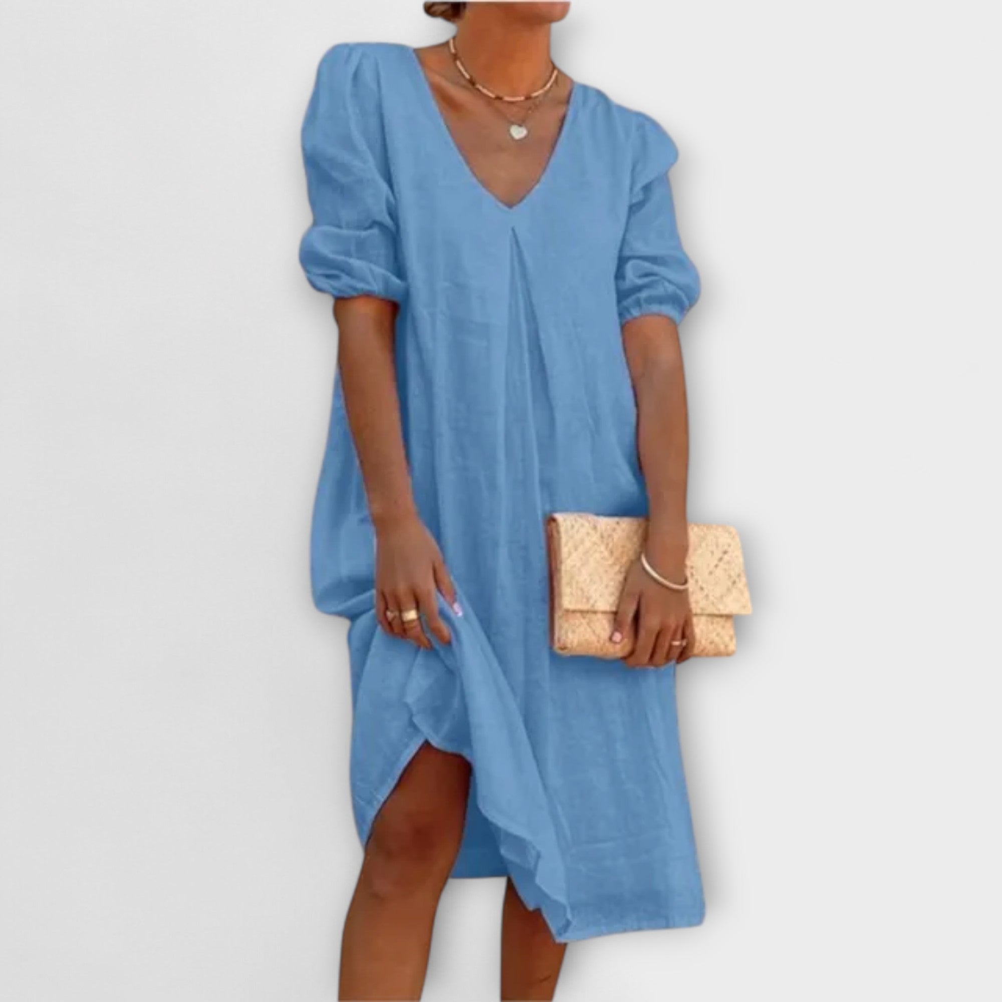 Vestido de verão elegante com detalhes de crochê