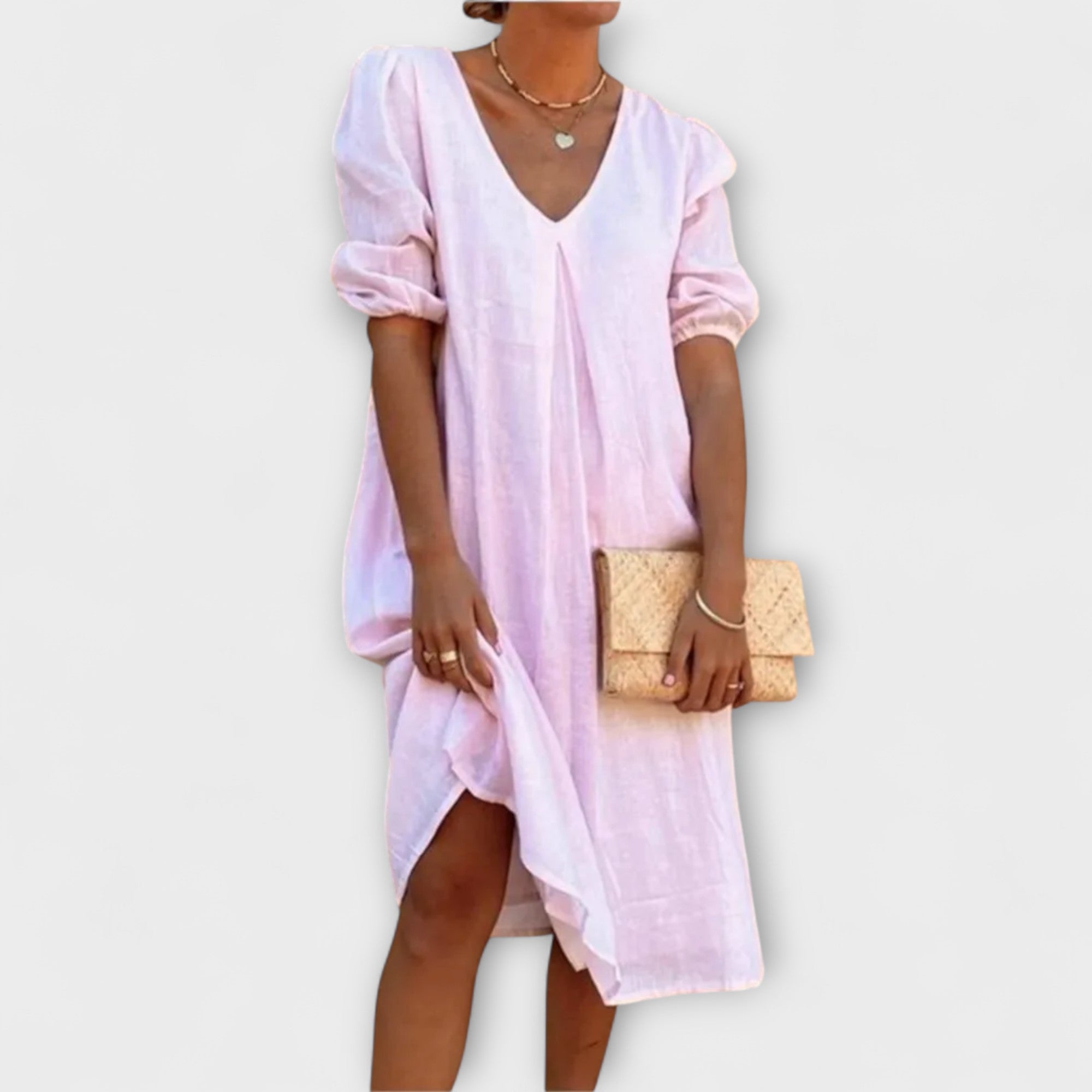 Vestido de verão elegante com detalhes de crochê