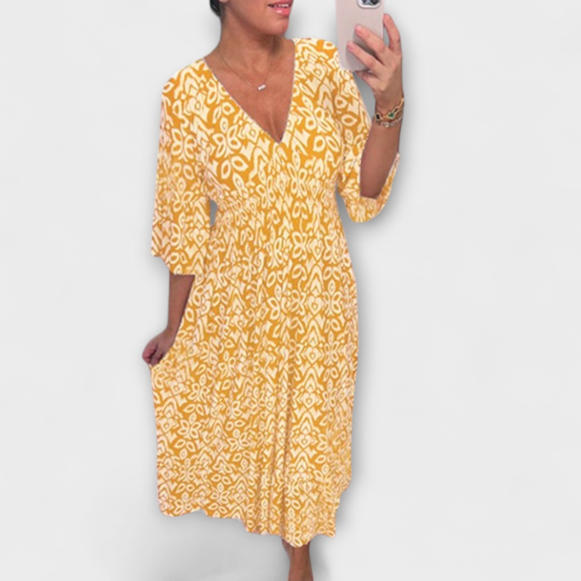 Jazlynn - Vestido Boêmio de Flores
