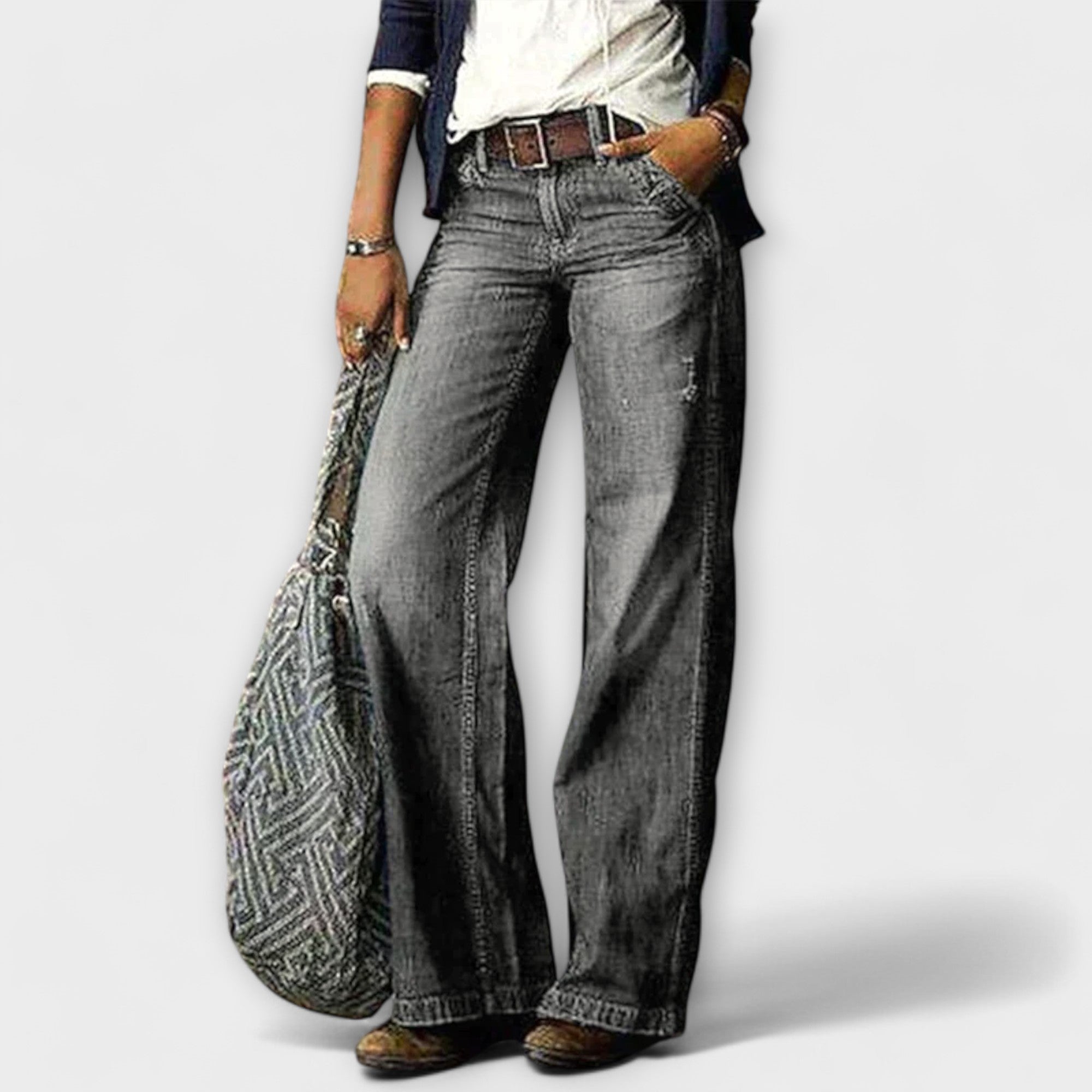 Calça jeans com pernas largas