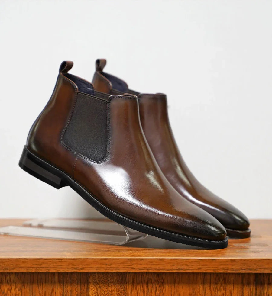 Botas Chelsea de Couro Genuine Leandro Bassano