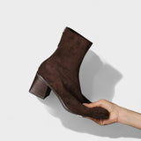 Botas Olivia estilo atemporal