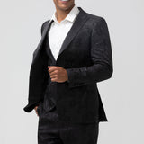 Fato Masculino em Jacquard Azul Escuro com Lapela de Pico em 3 Peças