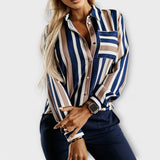 Blusa listrada casual e tranquila