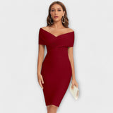 Vestido elegante com decote em V