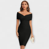 Vestido elegante com decote em V