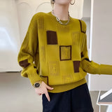 Sweater geométrico Amélia – Elegância moderna para o dia a dia