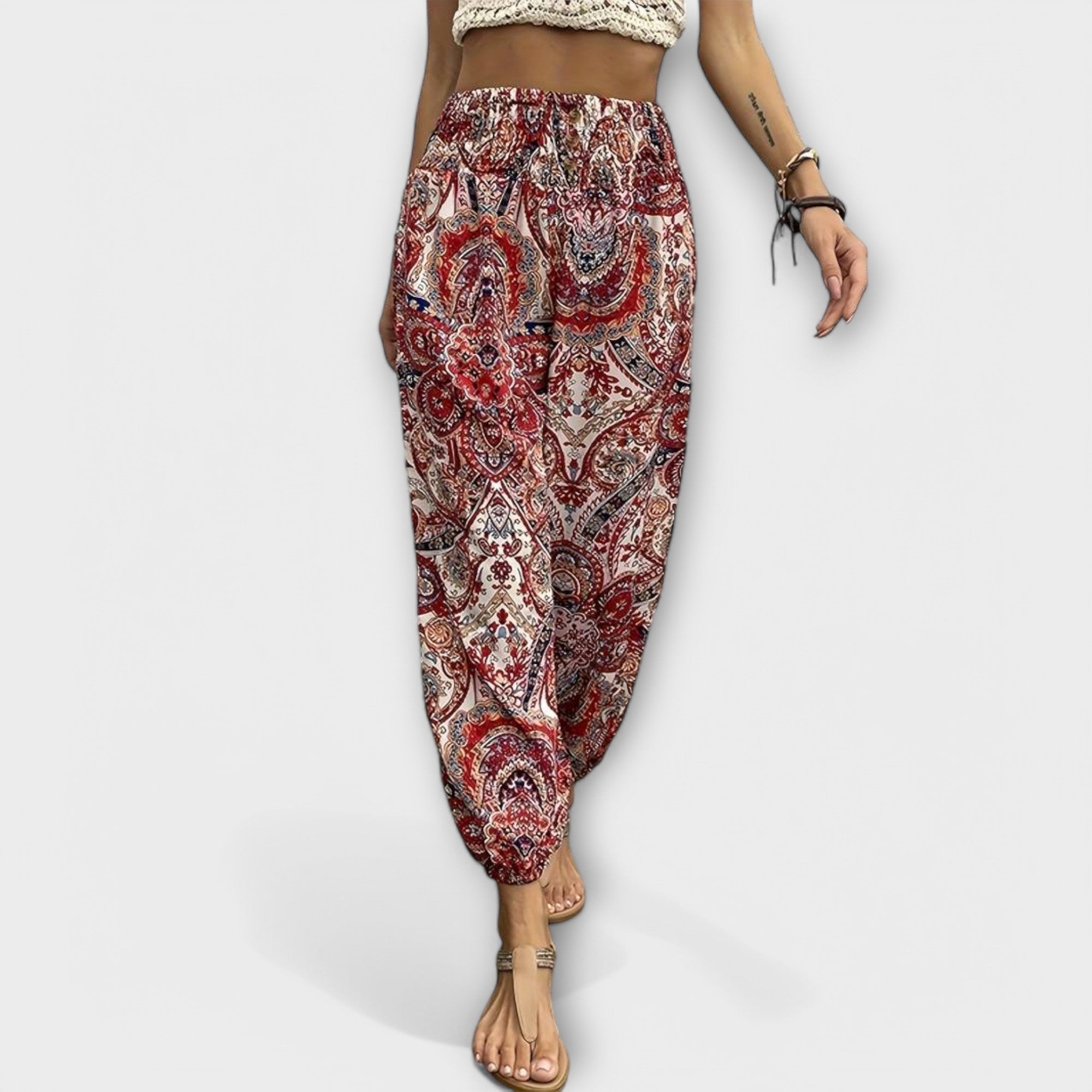 Calça com gráfico étnico