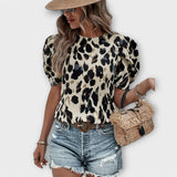 Blusa com estampa vibrante