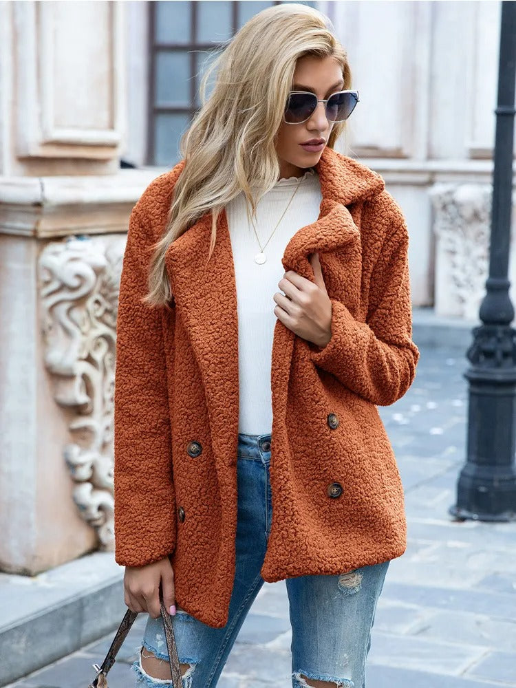 Casaco Teddy Chic – Conforto irresistível com elegância urbana
