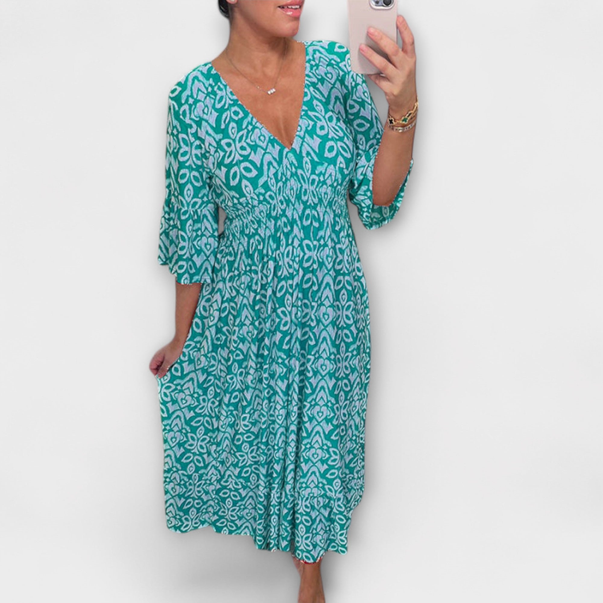 Jazlynn - Vestido Boêmio de Flores