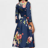 Vestido elegante na altura do joelho