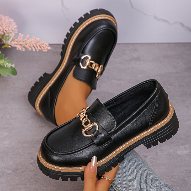 Carla  – Sapatilha Vintage com Sola Macia